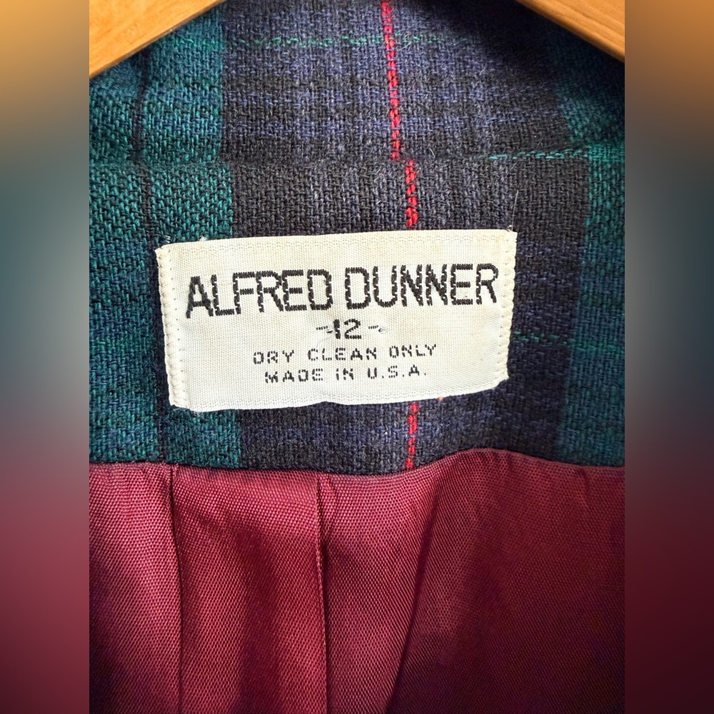 100% Wool Vintage Blazer - Picture 2 of 4